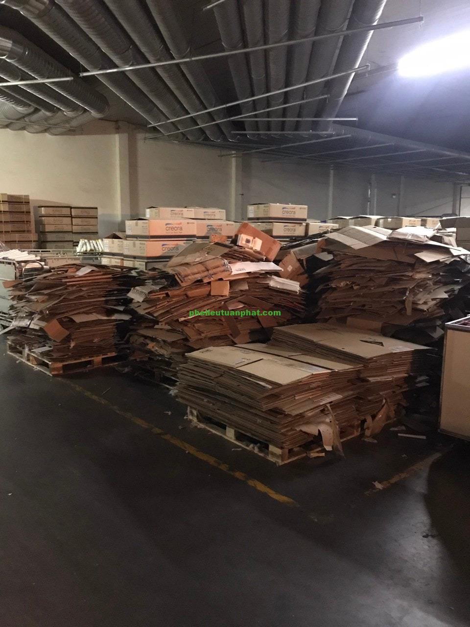 Hình ảnh Bìa Carton Phế Liệu