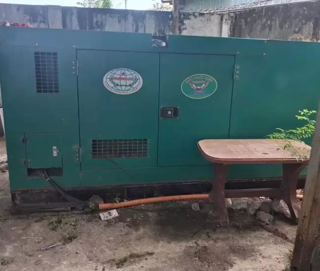 Máy Phát điện cũ hư hỏng thanh lý